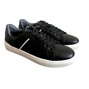 Steve Madden NWOB Classic Court Black Sneakers Size 8.5